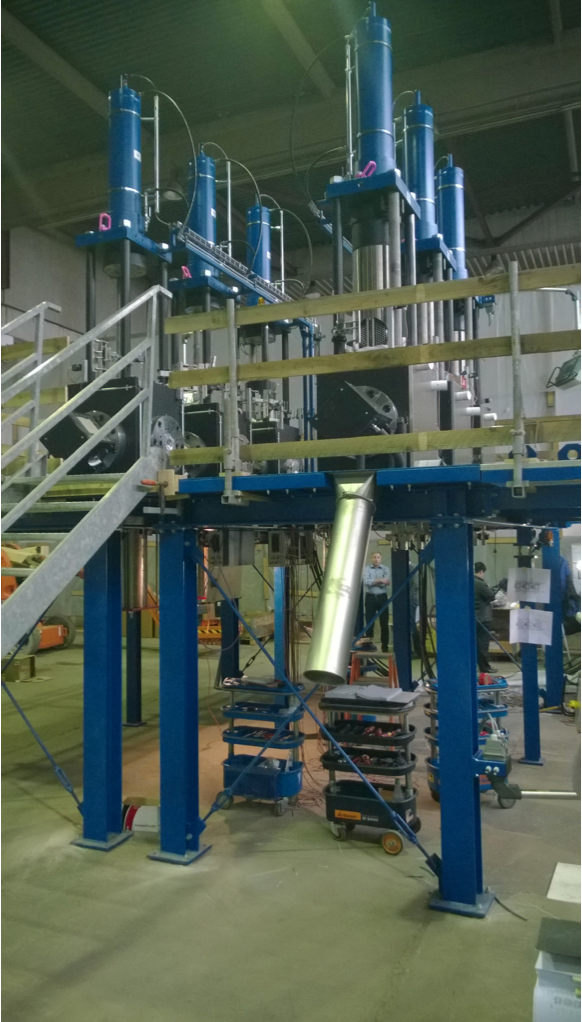 Vertical Type Single Plunger Filter (4 Filter Screen，Back Flushing)-image